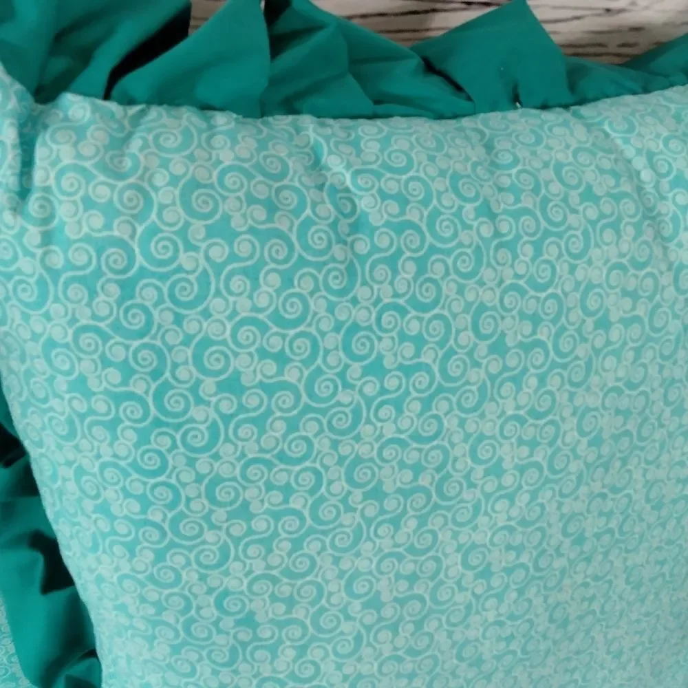 Never used.( my mom). Homemade pillows